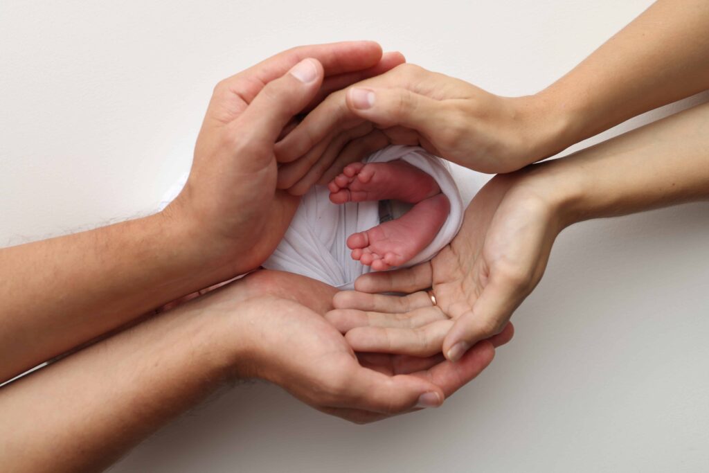 Neonatal leave and pay